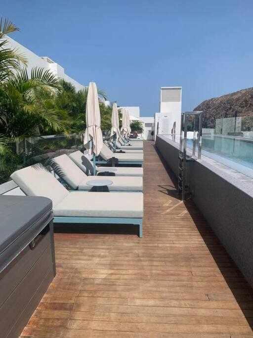 Infinity El PalmMar Tenerife Sur free wifi - B&B