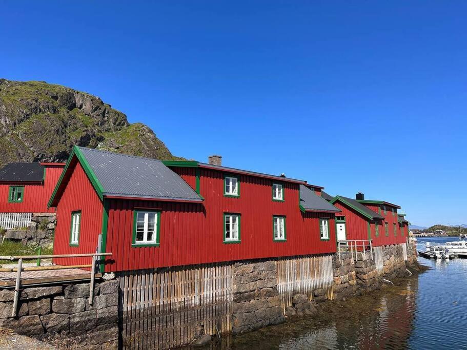 Stamsund Harbour Apartment - B&B Stamsund