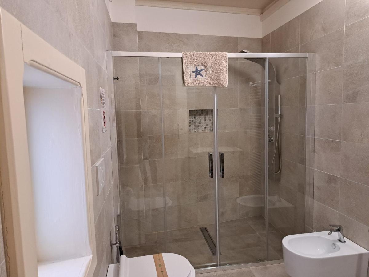 Camera Familiare con Bagno Privato