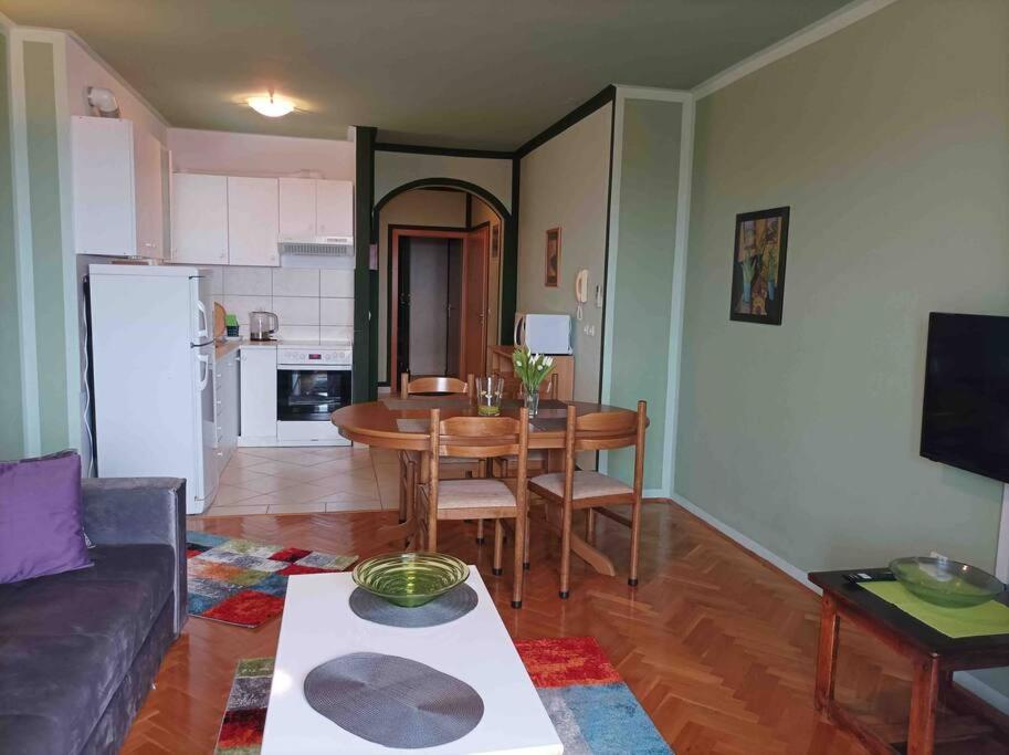 Meeresblick Apartment S4 - B&B