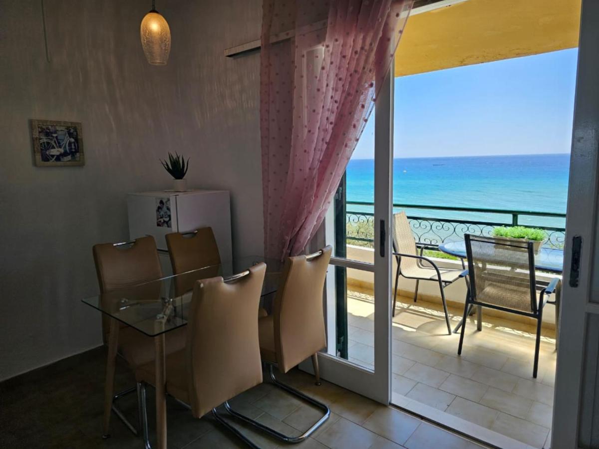 B&B Glyfada - Corfu Glyfada Beach Apartment 25 - Bed and Breakfast Glyfada