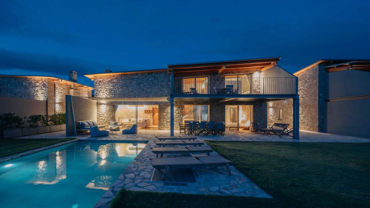Villa con Piscina Privata
