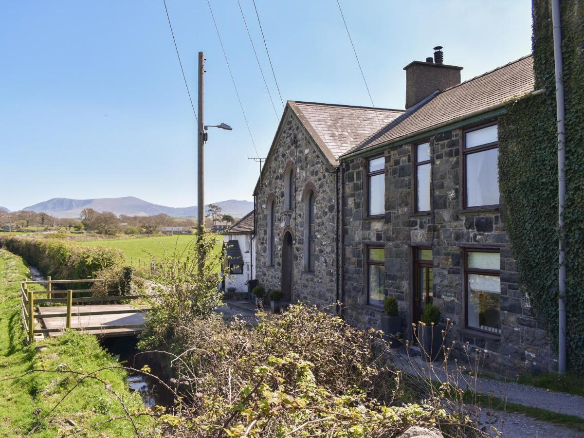 B&B Llandwrog - Ty Newydd - Bed and Breakfast Llandwrog