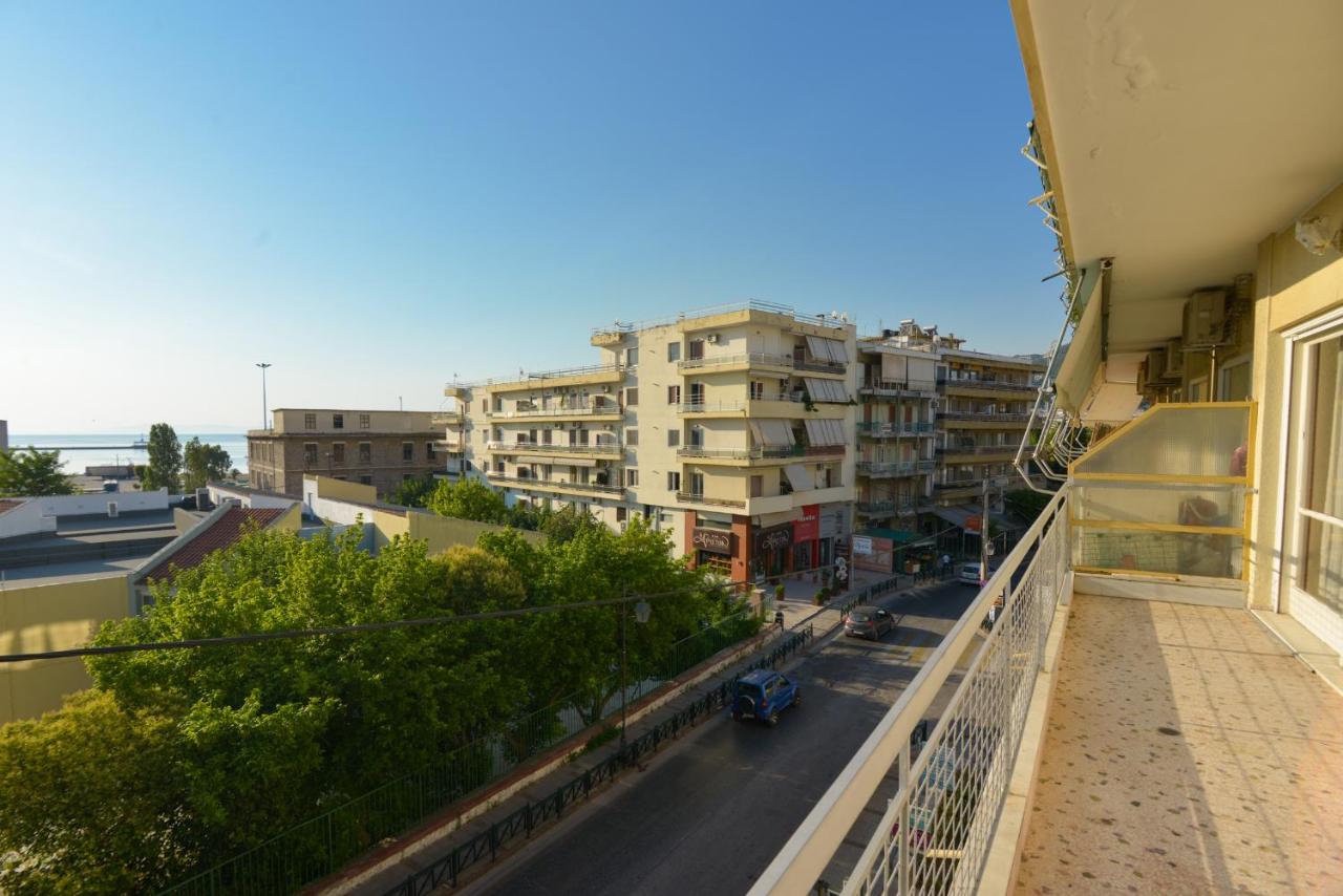 Mytilini central apt 5 min walk from port, shops - Ferienwohnung