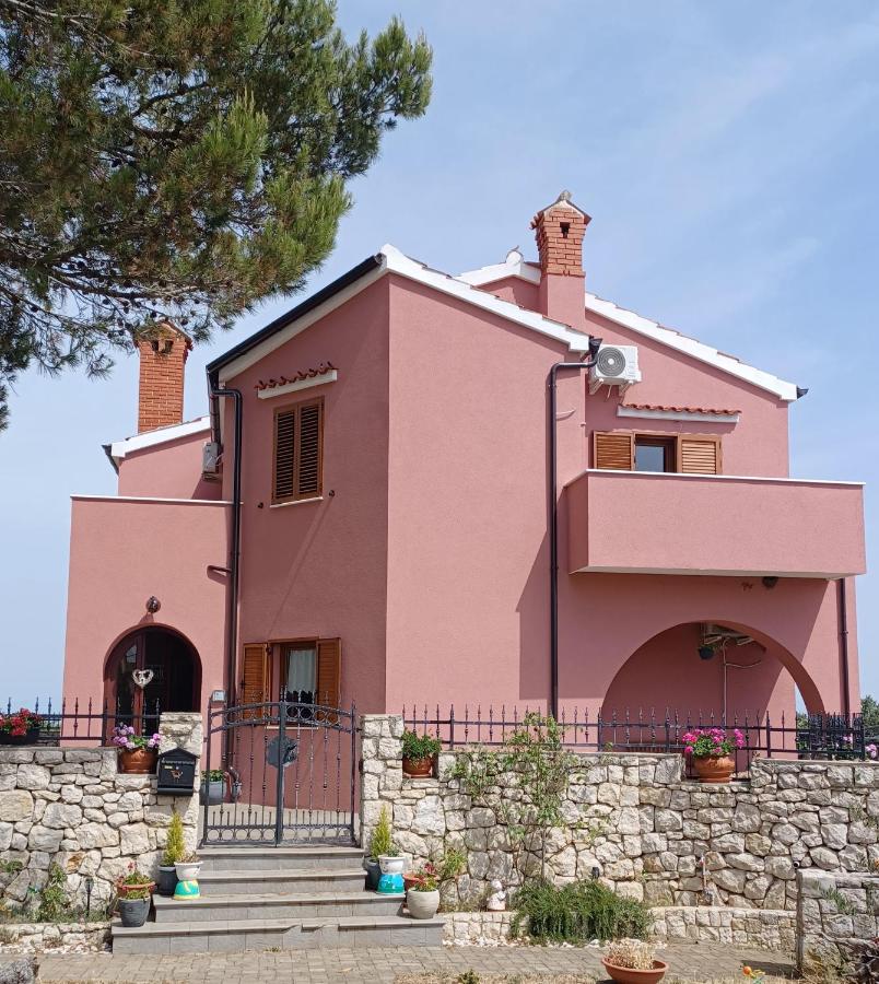 Sobe Bukaleta Loznati - B&B Loznati