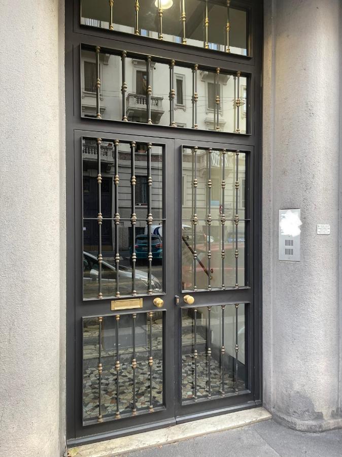 Ampio bilocale zona Navigli - Ferienwohnung Mailand
