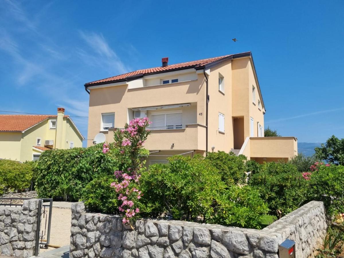 Apartments Miro Omišalj - Chambres d'hôtes Omišalj