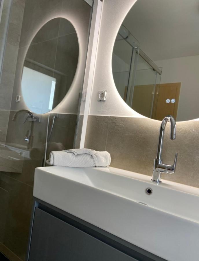 Schönes Zimmer in Einfamilienhaus in ruhiger Lage - Ferienwohnung Ober-Ramstadt