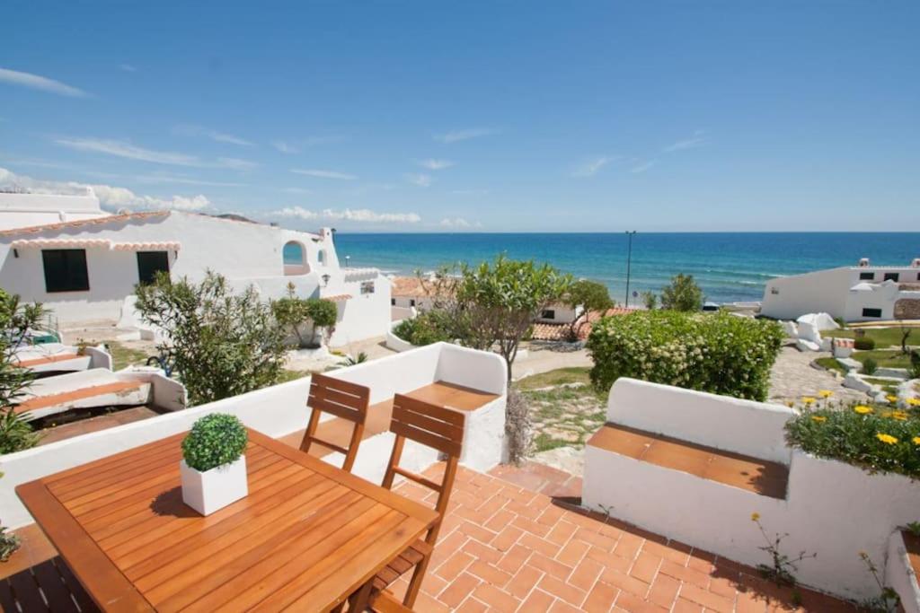 B&B Tarragona - Fisherman's house, 1st line of sea - Bed and Breakfast Tarragona