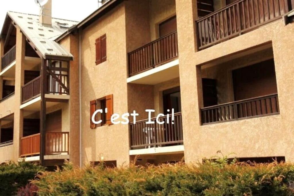 Serre Chevalier, appartement T3, 4 personnes plein sud avec balcon, près des pistes, Meublé touristique 3 étoiles - Ferienwohnung