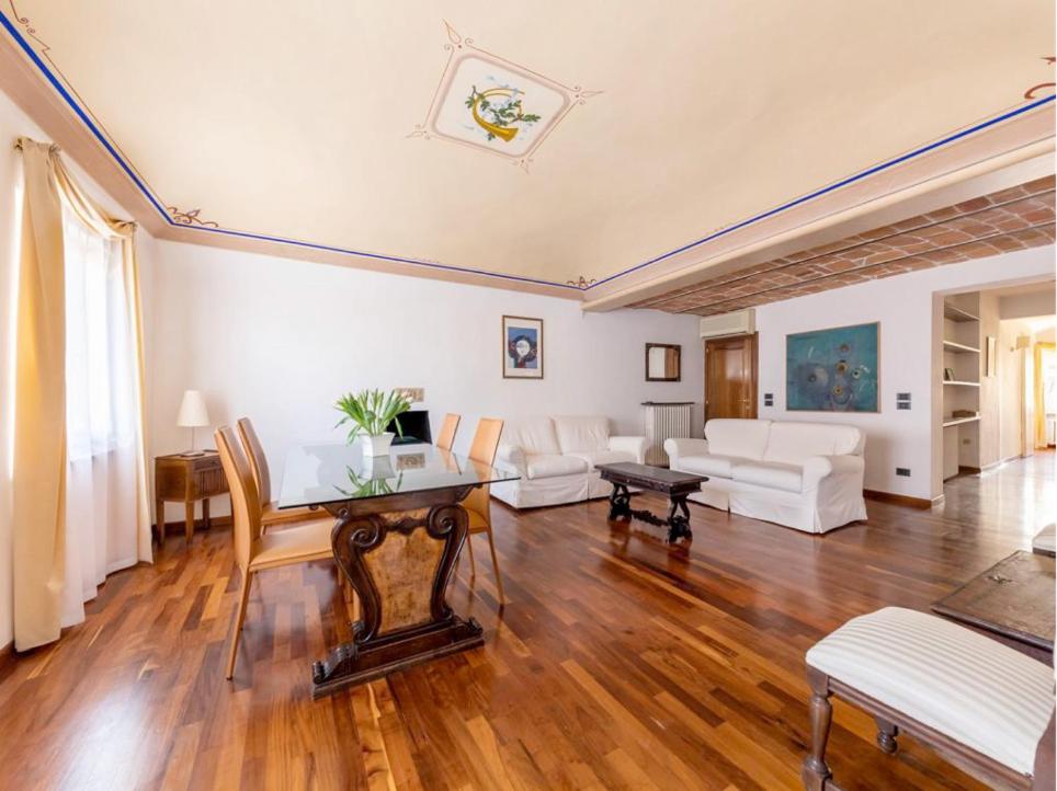 Royal Domus Perugia - via Mazzini - B&B Perugia