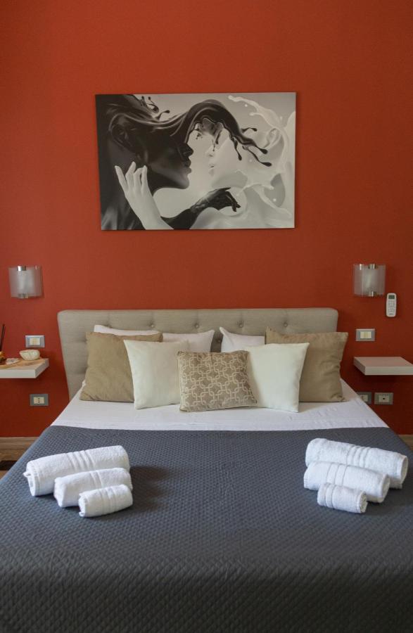 Double Room with Balcony and Sea View