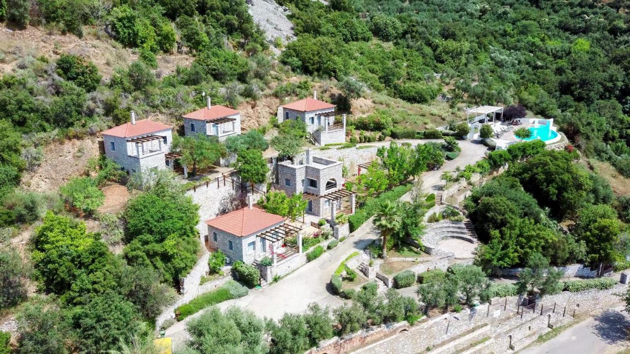 Ryalos Villas - B&B