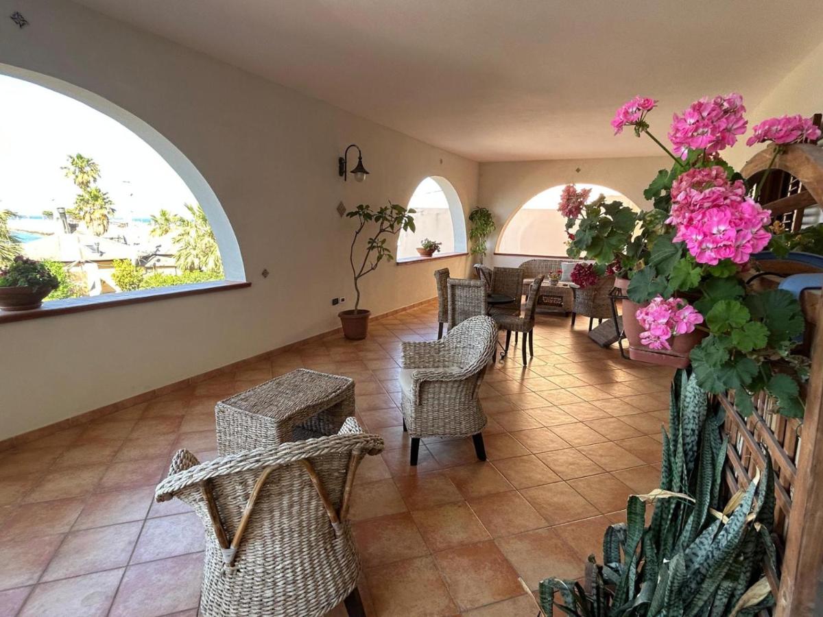 Dormo Da Lia Borgo San Nicola - B&B Mandra Capreria
