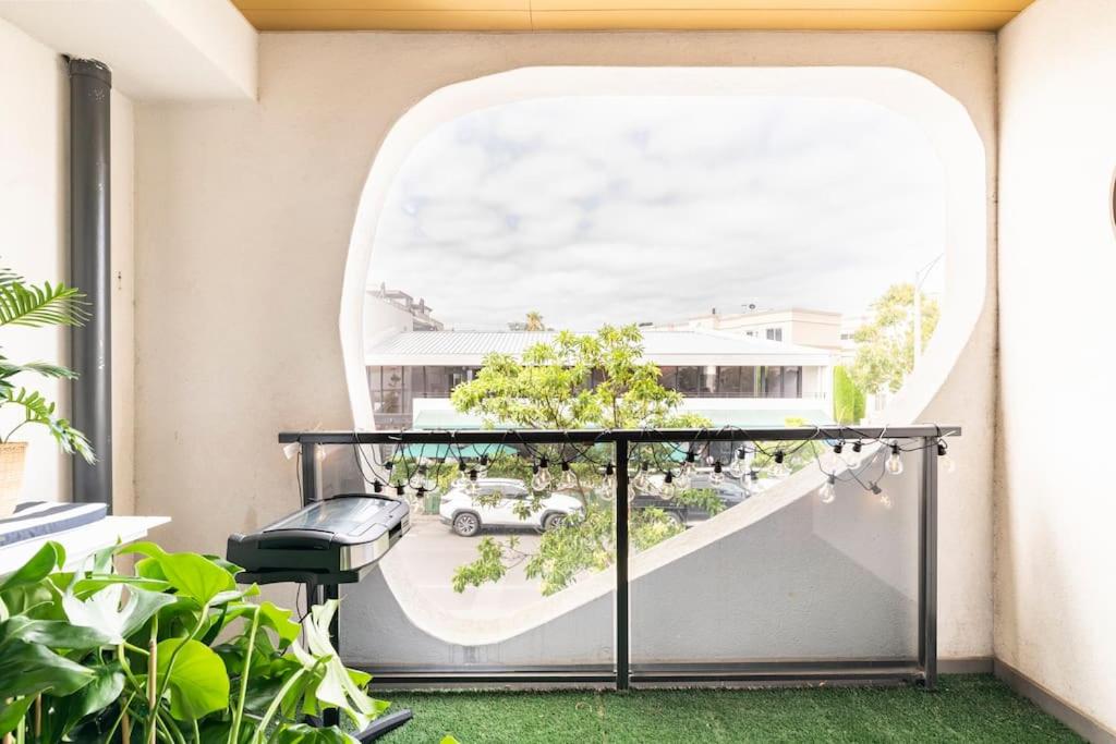Beachside flat with free parking - Ferienwohnung