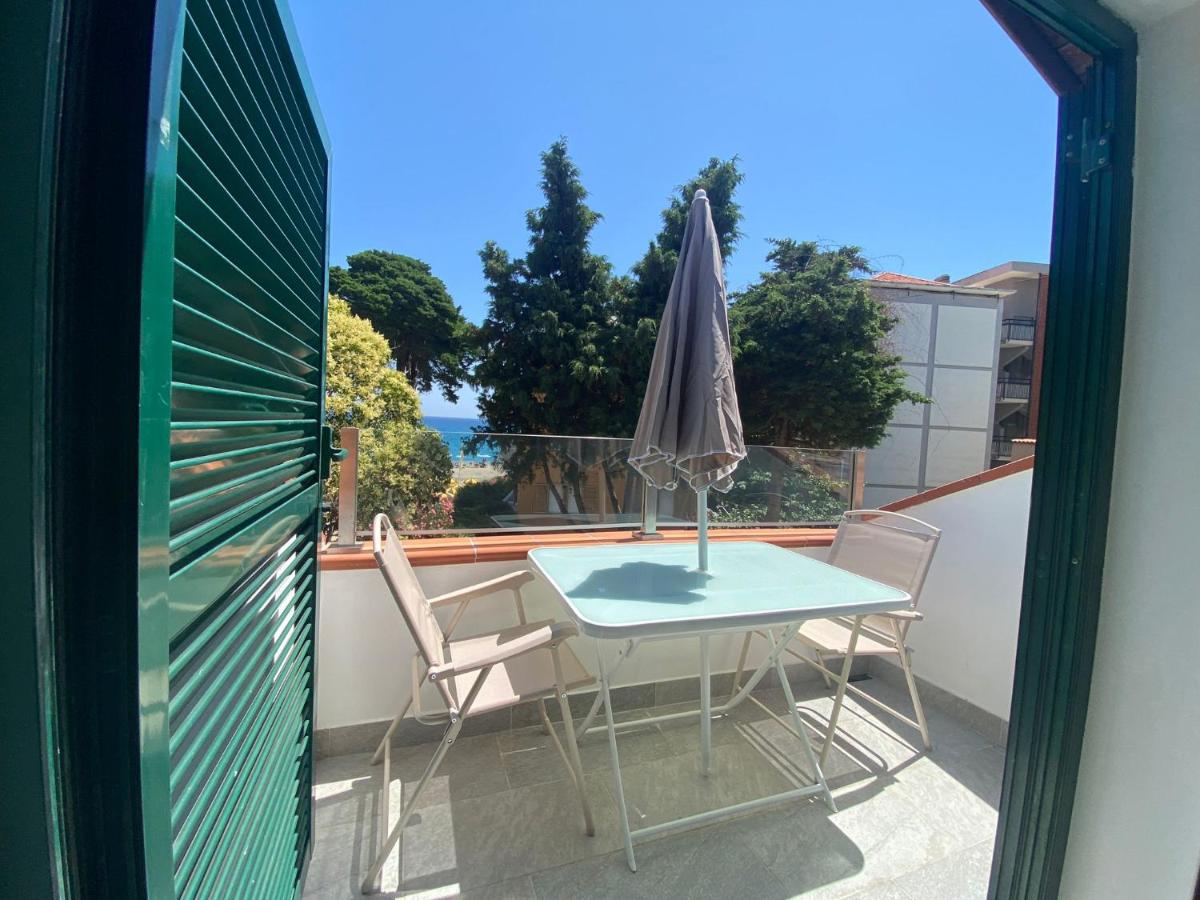 Diano Design&Suite Azur - B&B