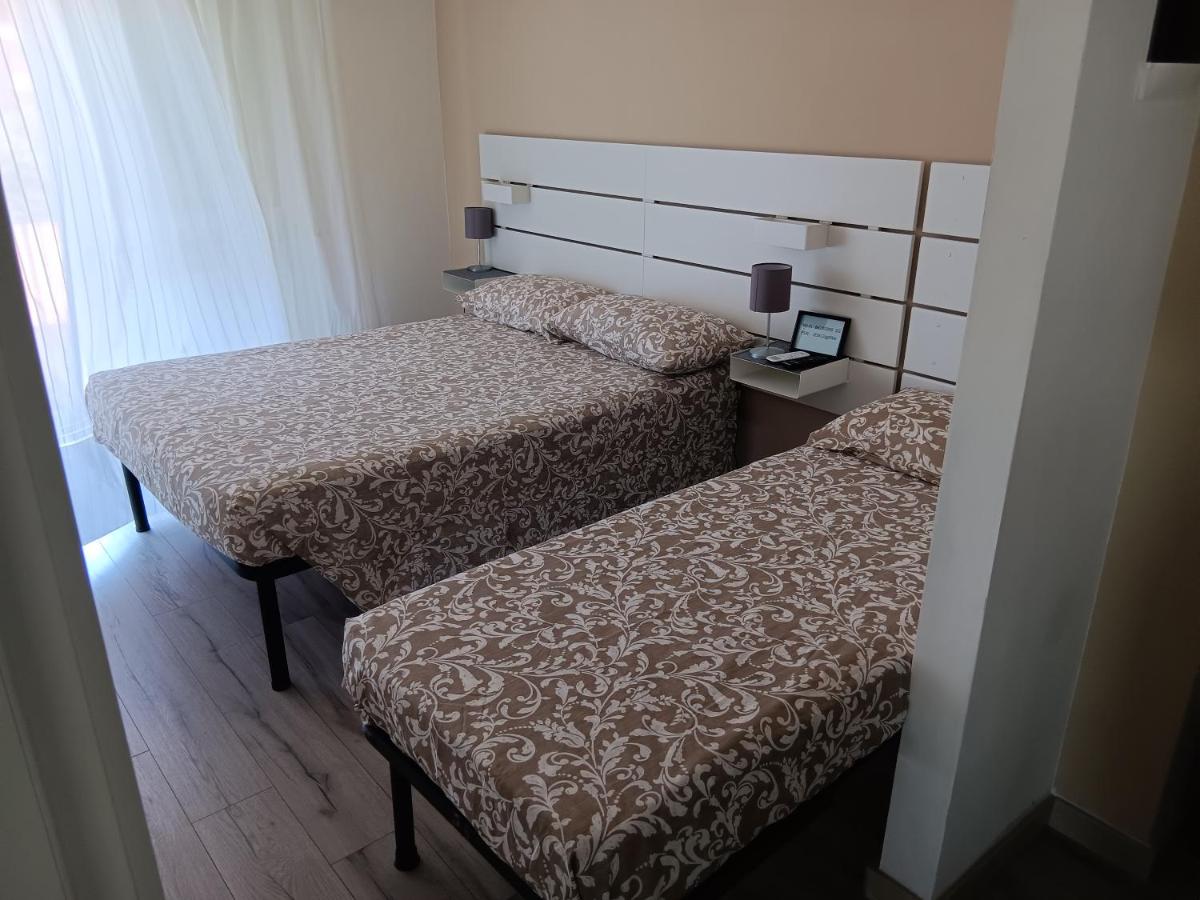 Doppelzimmer mit eigenem externen Bad