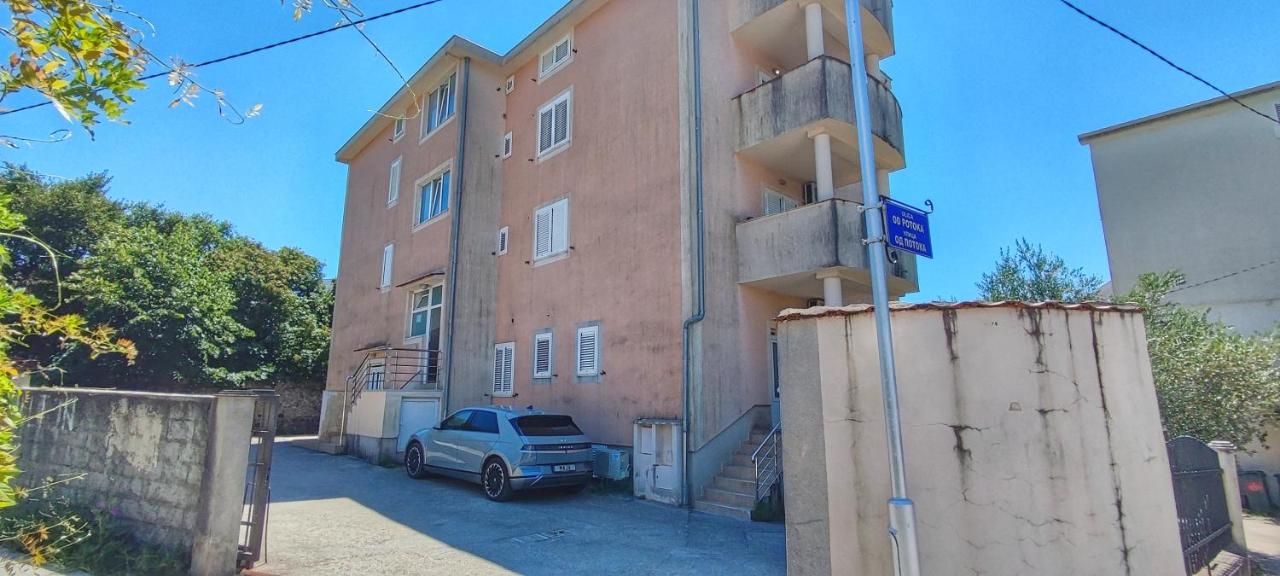 Cozy home - Bed and Breakfast Donja Lastva