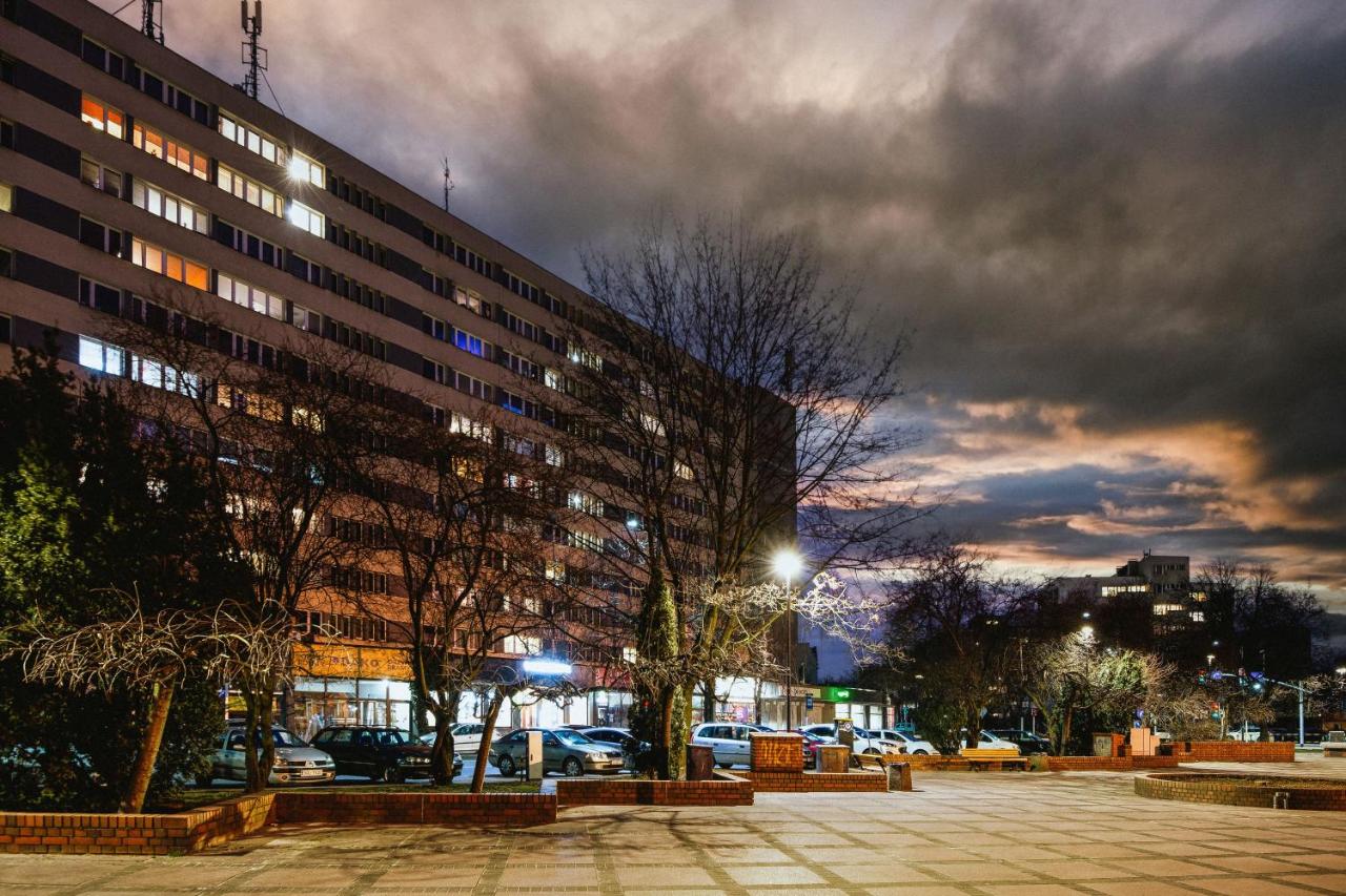 Kairos Apartments - Diamond - darmowy Parking, ścisłe centrum - Chambres d'hôtes Gliwice