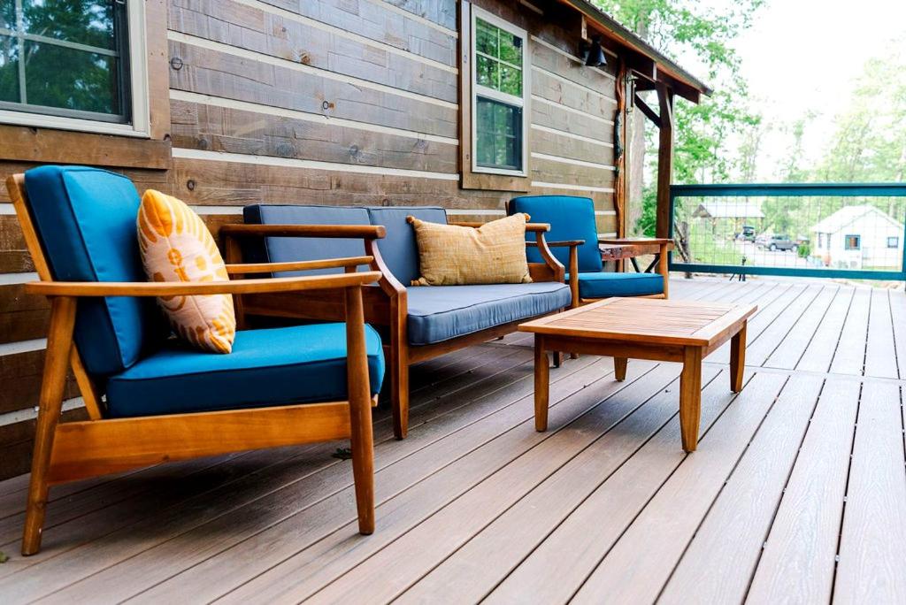 Chickadee Cabin - Ferienwohnung