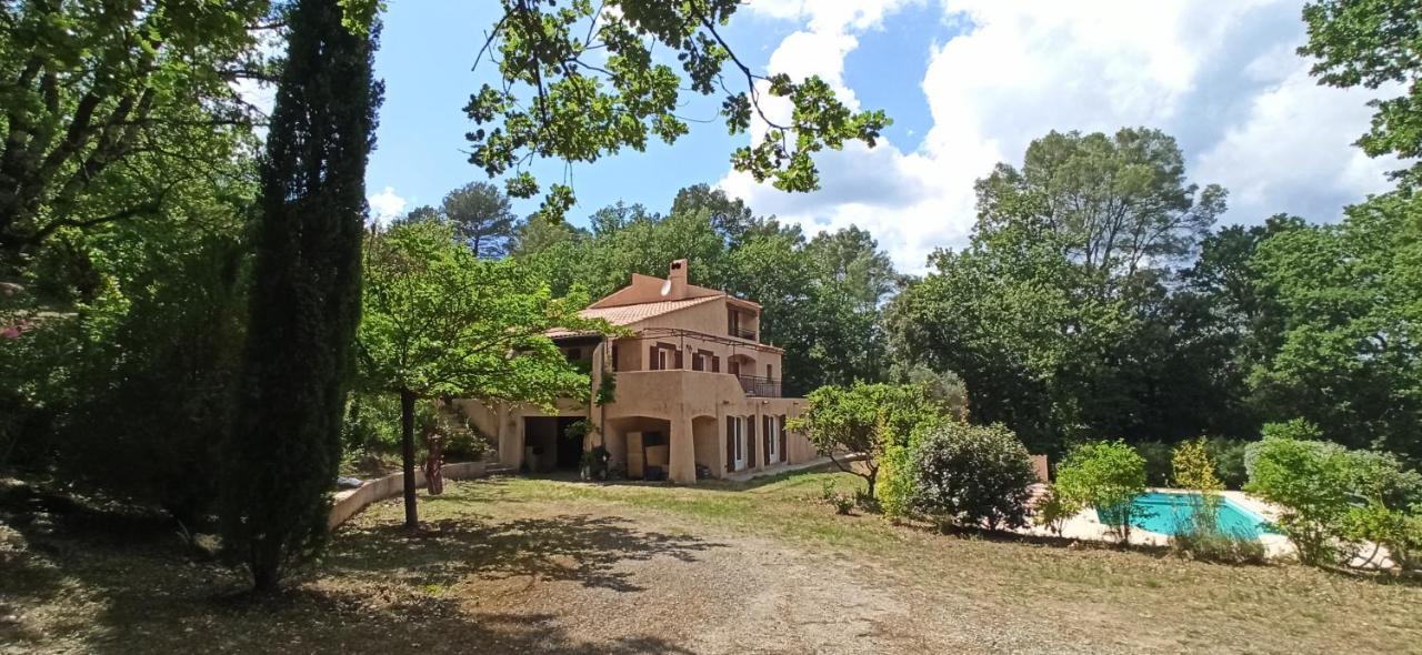 Villa au cœur de la Provence - Chambres d’hôtes Lorgues