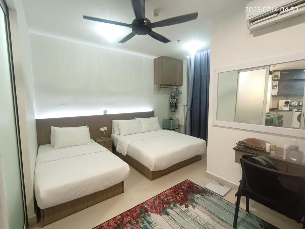Suite with Balcony