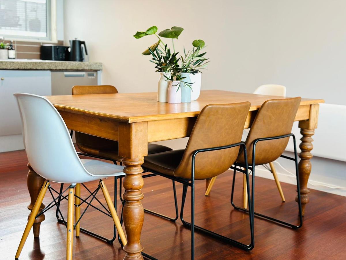 Petone - Central and Spacious - Ferienwohnung Lower Hutt