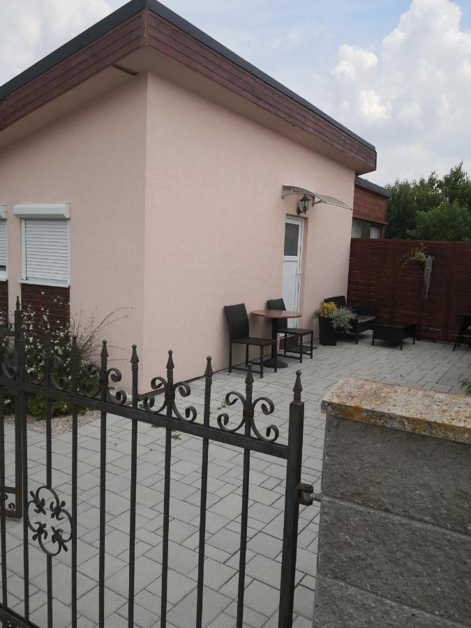 Ceremoniár - B&B