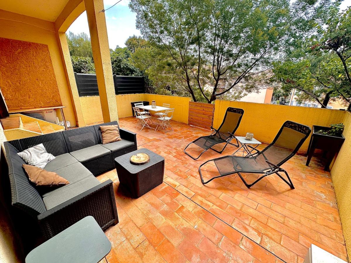 Appartement proche mer avec terrasse et jardin privatif - Chambres d’hôtes Hyères