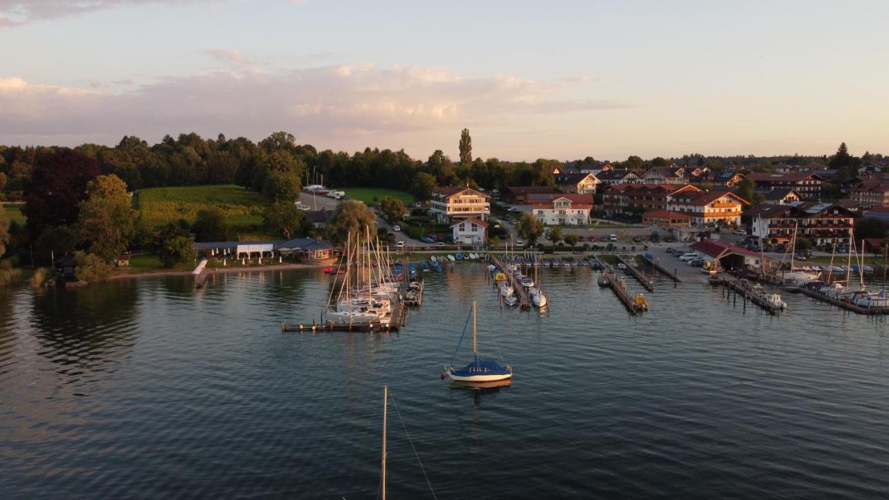 ChiemseeStern Vacation & Recreation "Adults Only" - Bed and Breakfast Gstadt am Chiemsee