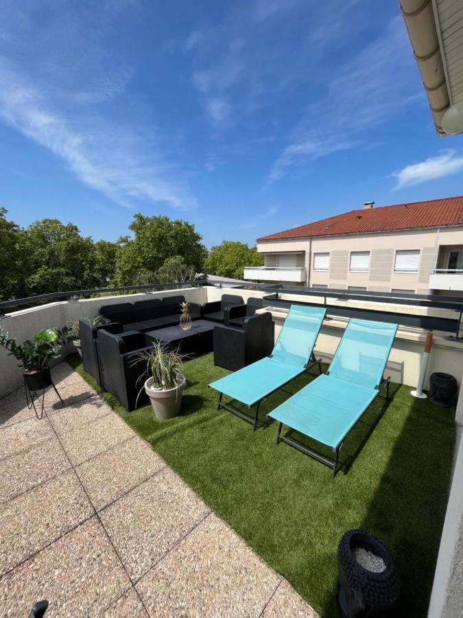 BnGo I Immense RoofTop Lyon I 2 chambres, 4 places parkings, 2 immenses terrasses, 8 personnes - B&B