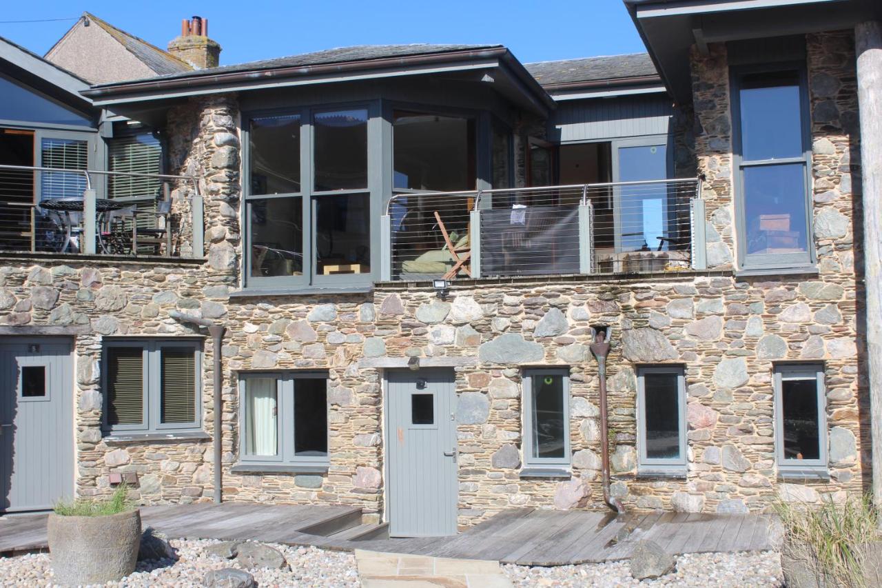 The Fish Cellars - Luxury Holiday Cottage - B&B