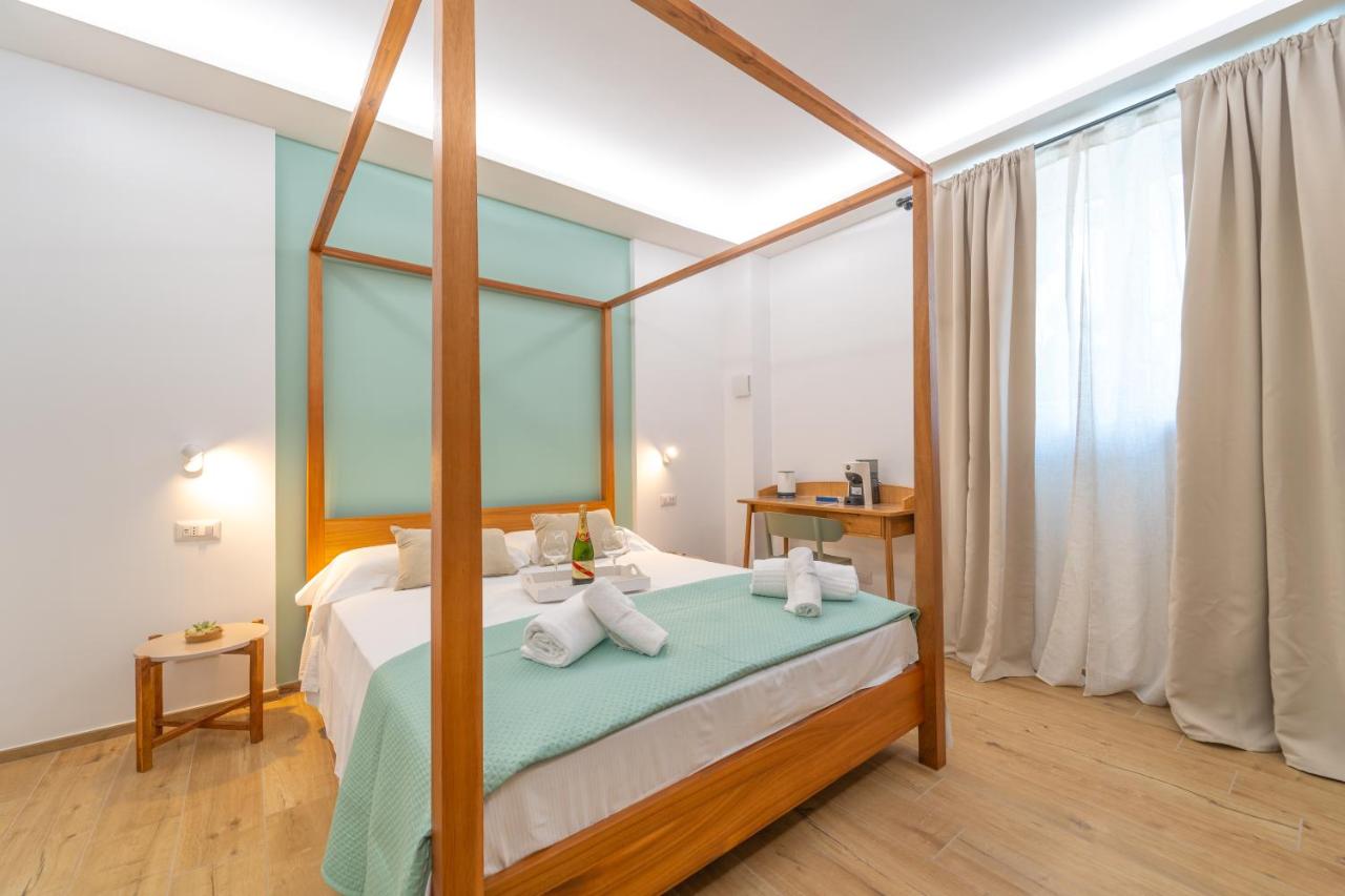 Superior Double Room with Indoor Spa Bath