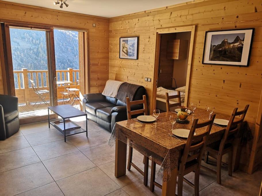 Bel appartement 4 * + Parking couvert, Résidence Belvédère - B&B