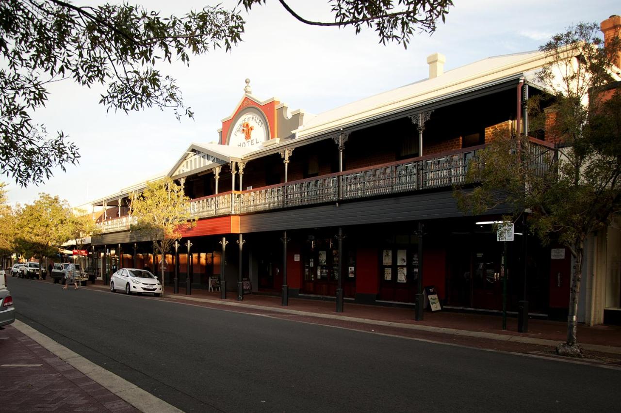 B&B Bunbury - Prince of Wales Hotel, Bunbury - Bed and Breakfast Bunbury