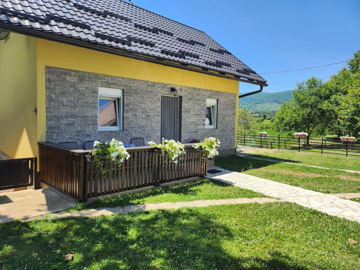 B&B Smoljanac - Apartment & Room TOMA - Bed and Breakfast Smoljanac