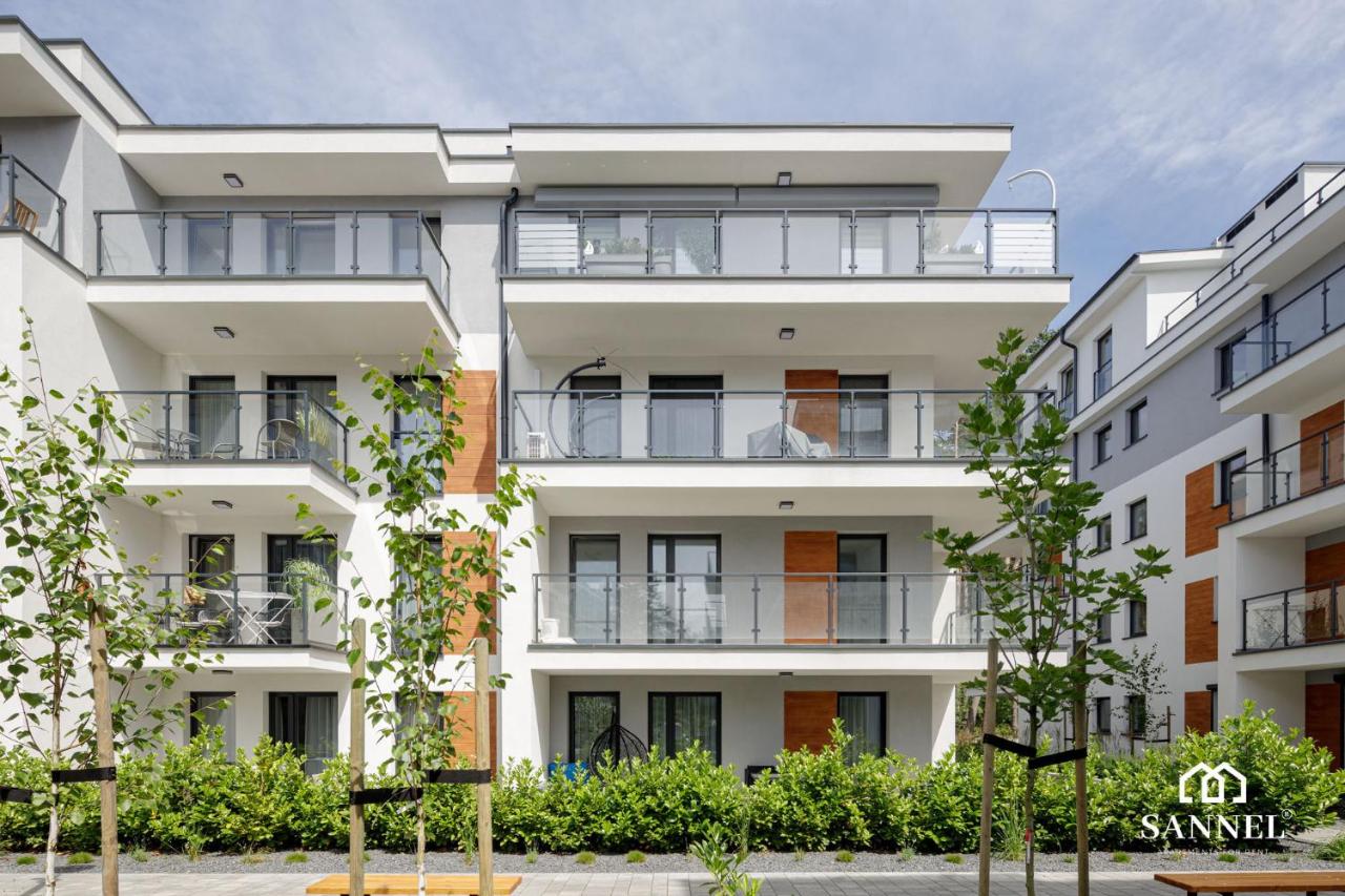 Apartament Sun z basenem całorocznym-Pobierowo Baltic Apartments-SANNEL Apartments for rent - Chambres d'hôtes Pobierowo