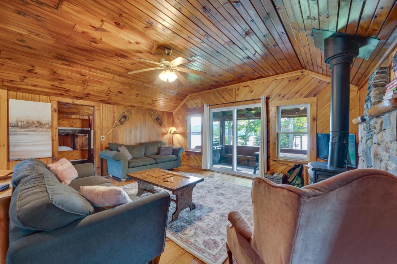 B&B Rangeley - Rustic Cabin Retreat on Rangeley Lake! - Bed and Breakfast Rangeley