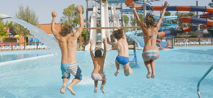 Attico al mare Zoomarine a 40 minuti da Roma - Chambres d'hôtes Torvaianica
