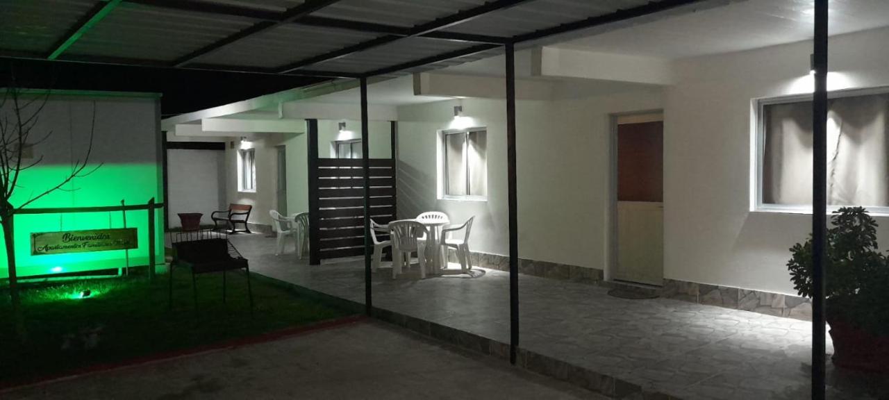 Appartamento con 2 Camere da Letto