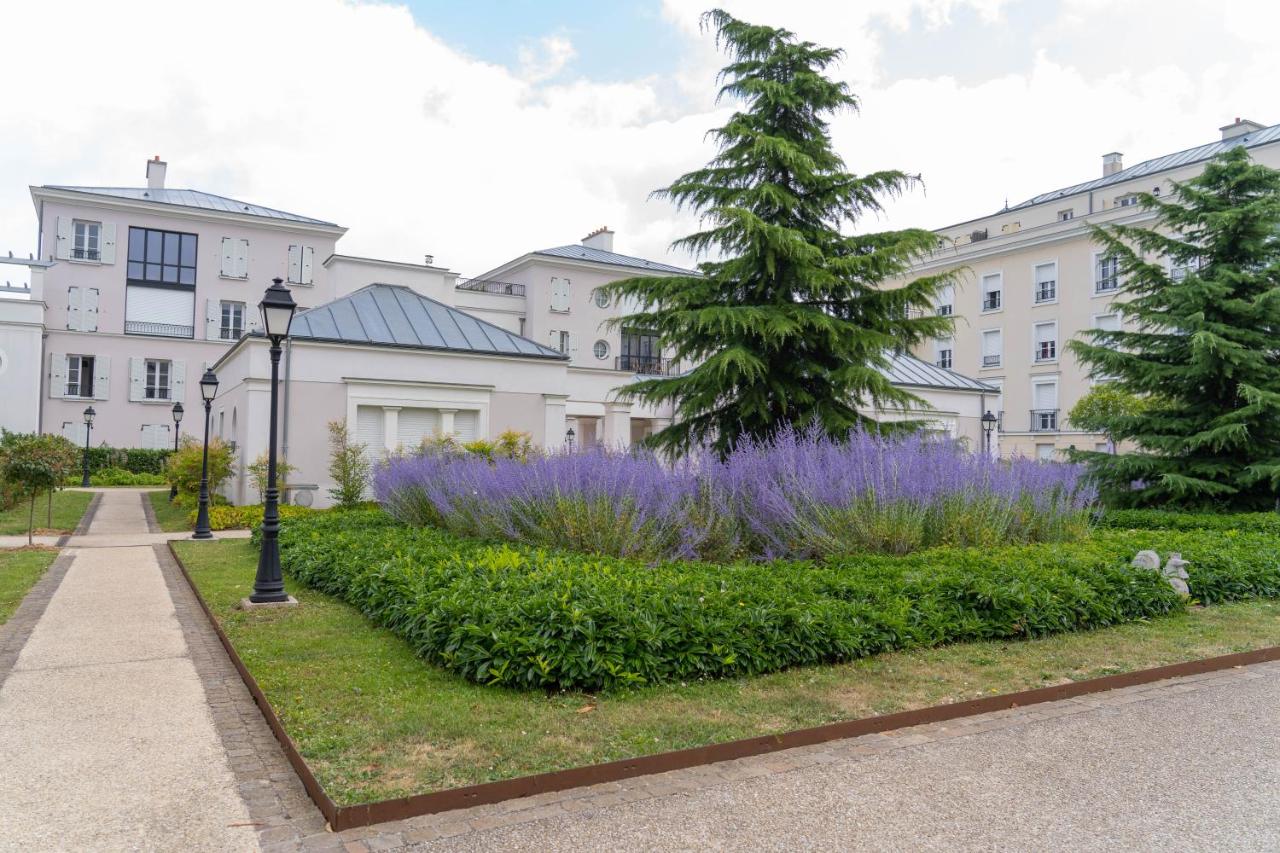 Air-conditioned apartment, walking distance to disney - DISNEY MAGICAL HOMES, PARIS - B&B