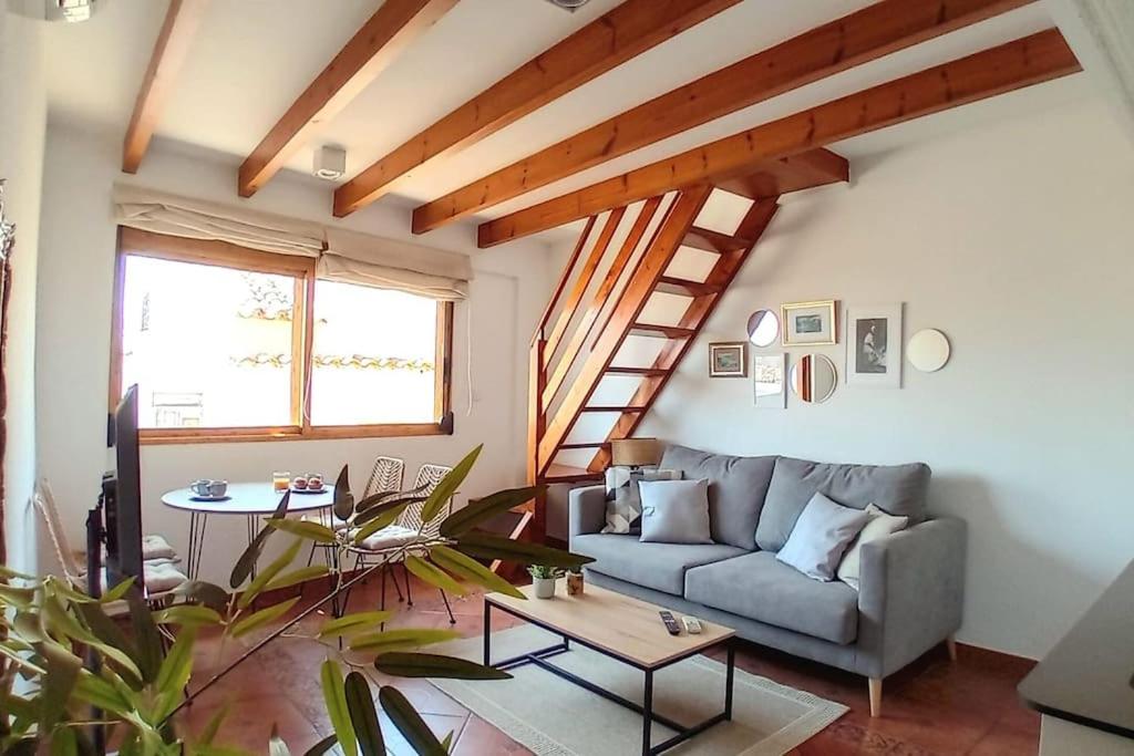 B&B Villajoyosa - Modern Loft in the vibrant coast of Villajoyosa - Bed and Breakfast Villajoyosa