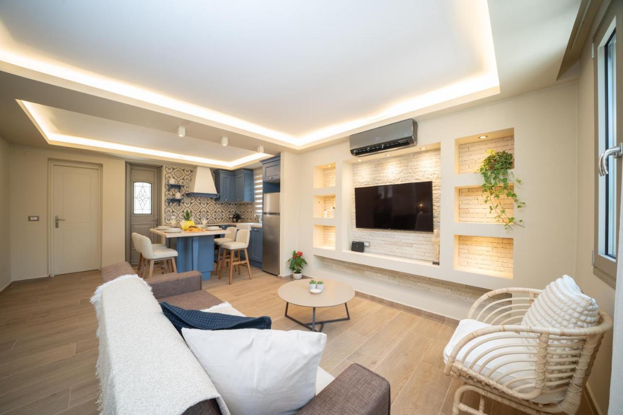 Marigoulis Home - Bed and Breakfast