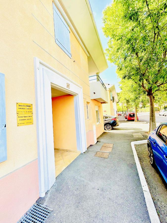 Studio Le Pradet - B&B
