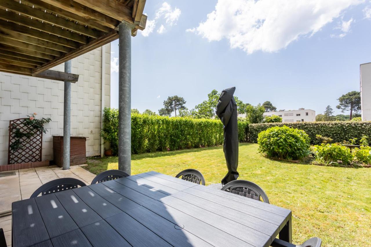 Biscarrosse Bourg dans résidence avec piscine grand appartement 3 chambres 6 à 8 couchages - Chambres d’hôtes