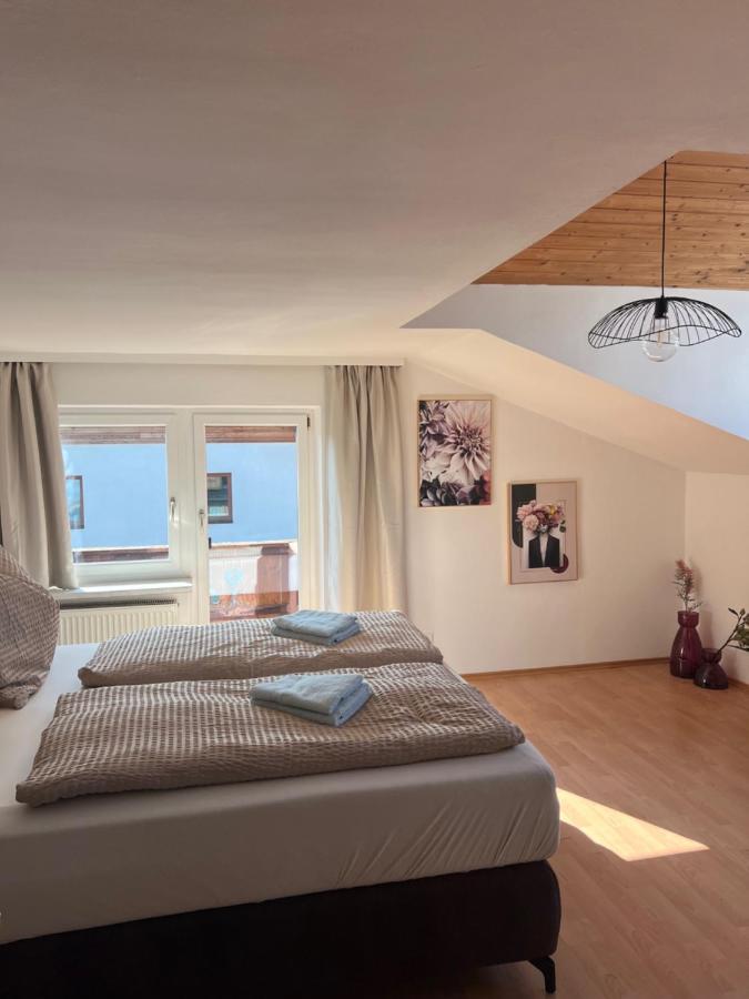 B&B Innsbruck - Mountain View Apartment - Bed and Breakfast Innsbruck