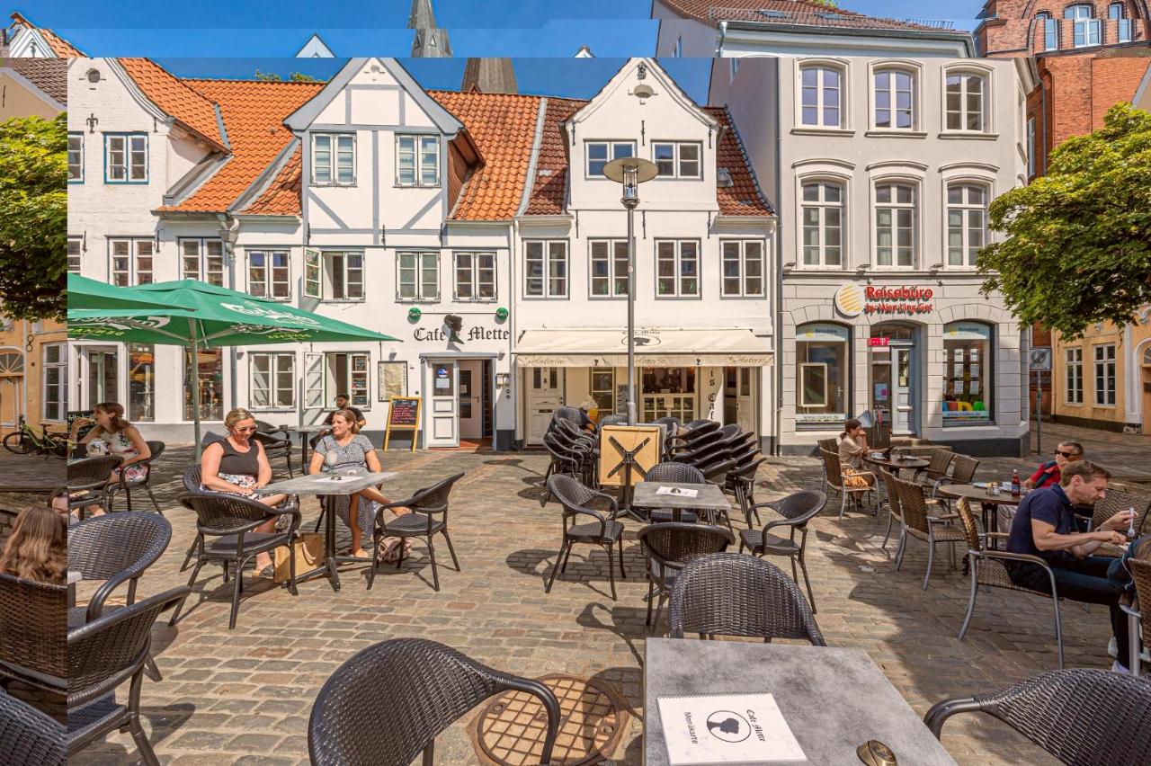 fewo1846 - Kajuete am Nordermarkt - maritim eingerichtetes Studio-Apartment im Stadtzentrum - B&B