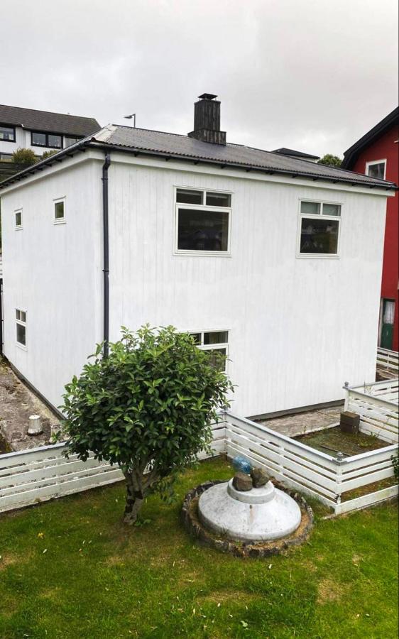 Cosy house near airport - Chambres d’hôtes