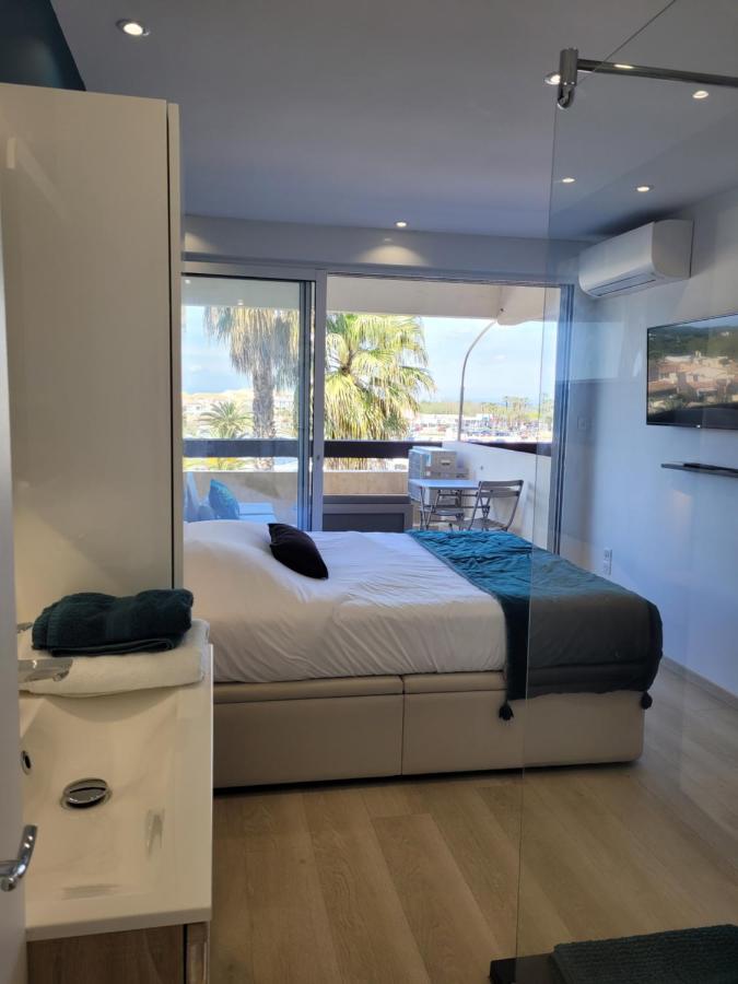 Studio Blue Marina Luxe - Port Nature - Village Naturiste - B&B