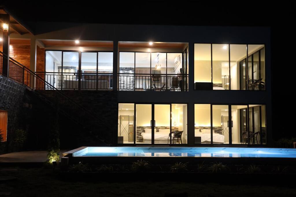 Million Stars Poolvilla - Ferienwohnung